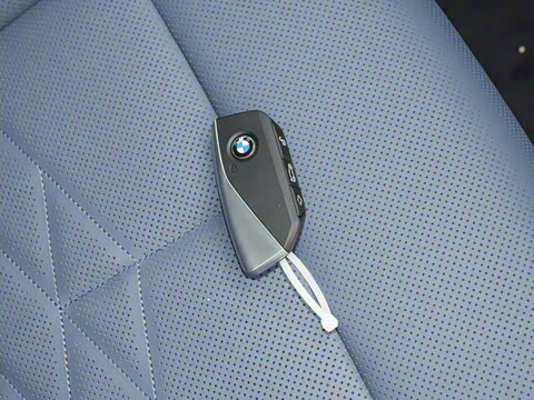 2024�� eDrive 35L M�˶���װ