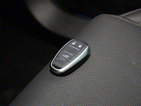 2024�� 2.0T 268HP AWD Veloce���� Plus��