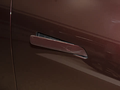 2025�� 825 Max��