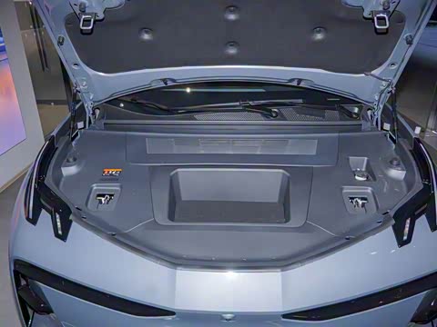 2025�� ����������