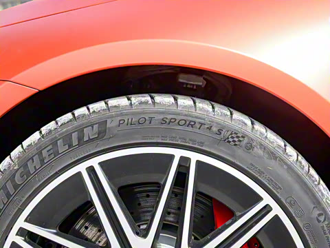 2023�� AMG GT 50 4MATIC+ �����ܳ�