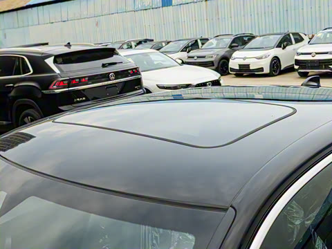 2025�� 240TURBO CVT ��ȤPlus