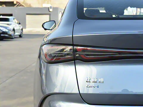 2025 DM-i Ǽݰ 120KM