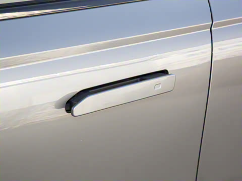 2025�� ���ܰ� 1.6T ��+������