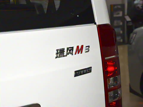 2023�� PLUS 1.8L 7/8�����˰�CNG