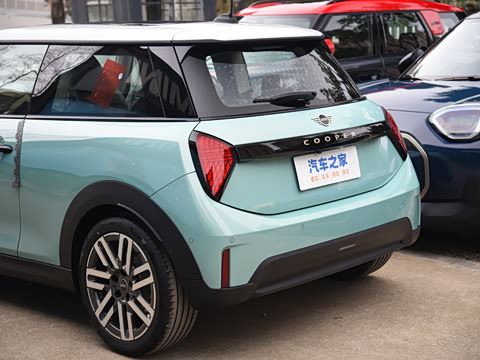 2025�� 1.5T COOPER ������