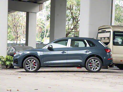 2025�� 45�����ذ� 40 TFSI ����������