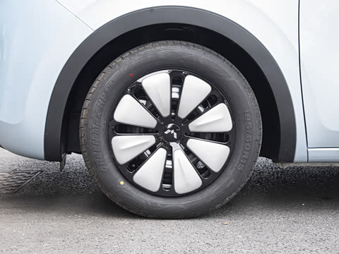 2025�� 410km ��Ϭ������