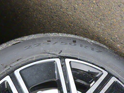 2025�� B4 ���ݺ�����