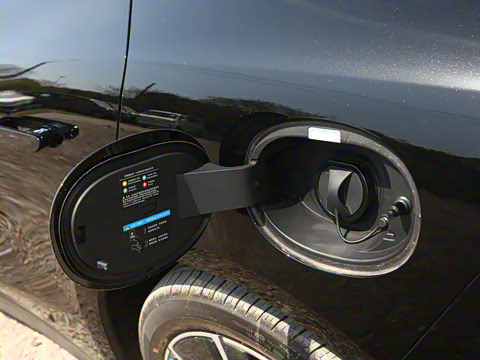 2025�� EV 701KM�����״��콢��