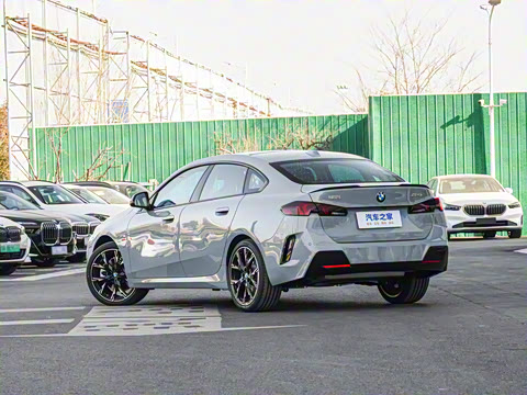 2025�� 225L M�˶���ҹ��װ