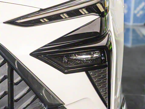 2025�� 1.5T XLINE �����