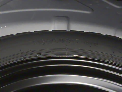 2025�� 2.0T ��������