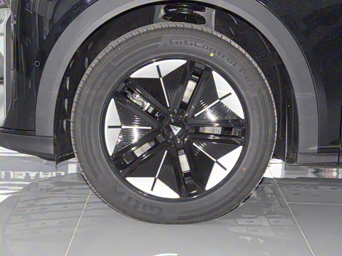 2025�� 285Max ��ΪǬ���Ǽ�ADS SE���̰�