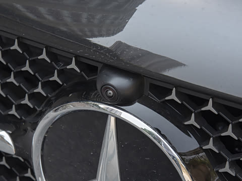 2025�� �Ŀ� C 260 L �ҹ�˶���