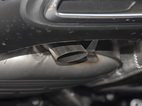 2025�� �Ŀ� C 260 L �ҹ�˶���