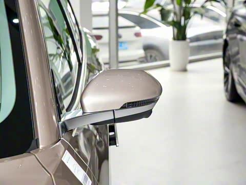 2025�� 688MAX 160kW