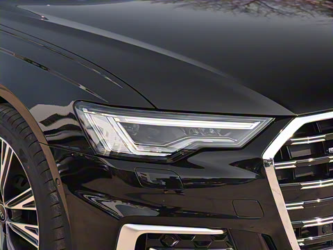 2025�� �Ŀ� 55 TFSI quattro ����������