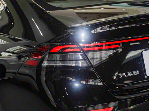 2025�� �˶�ϵ�� 260TURBO ����