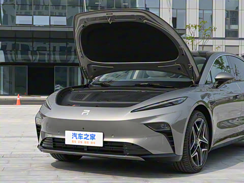 2025�� ������