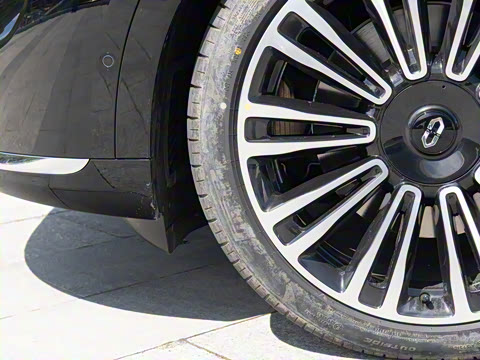 2025�� ���� Ultra�� 52kWh 6����