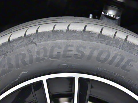 2025�� �Ŀ� GLC 260 L 4MATIC ������