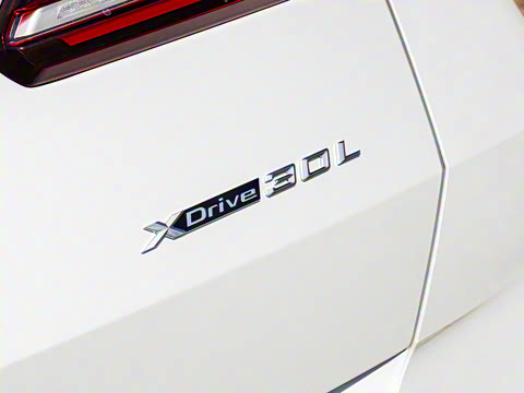 2025�� xDrive30L ������ M�˶���װ
