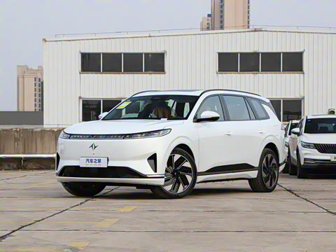 2025�� 210Ultra���Ȱ� 5��