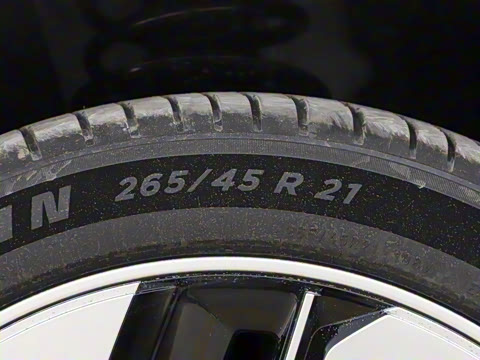 2025�� 210Ultra���Ȱ� 5��