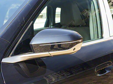 2025�� xDrive30L ������ M�˶���װ