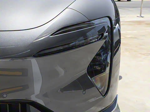 2025�� Ultra�����