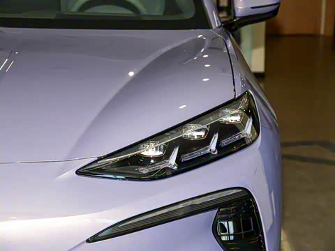 2025�� 630 �����Ǽ�˫�����콢��