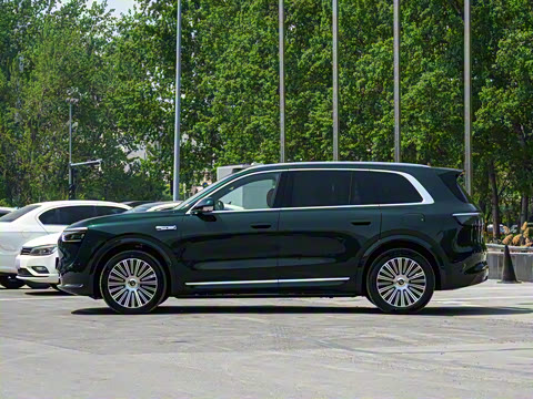 2025�� ���� Ultra�� 53.4kWh 6����