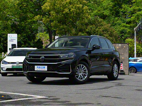 2025�� 2.0TSI ��Ӱ��