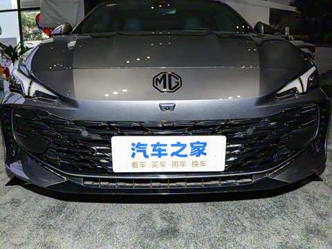 2025�� 2.0T Trophy+ �����˶���