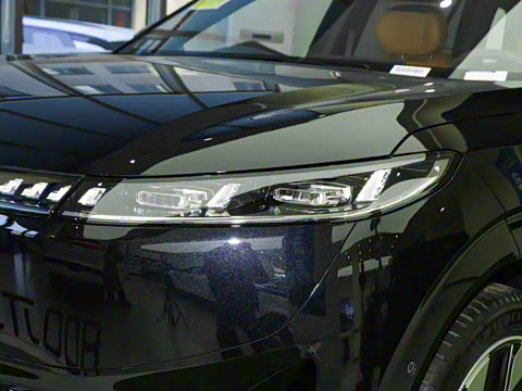 2025�� 636Ultra����� 5��