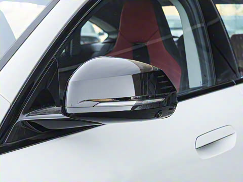 2025�� 225L M�˶���ҹ��װ