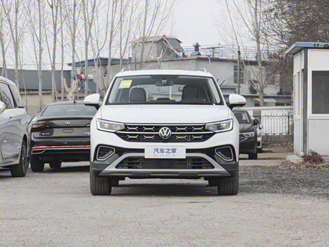 2025�� ������ 330TSI