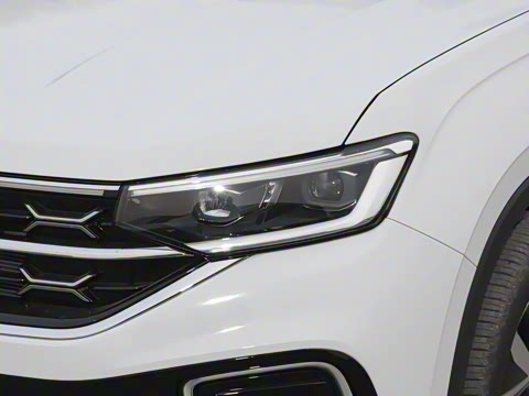 2025�� ������ 330TSI