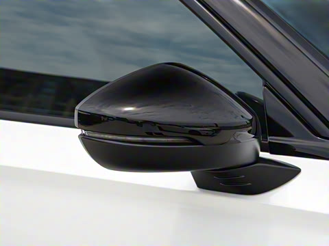 2025�� HATCHBACK 240TURBO �ֶ��ھ���