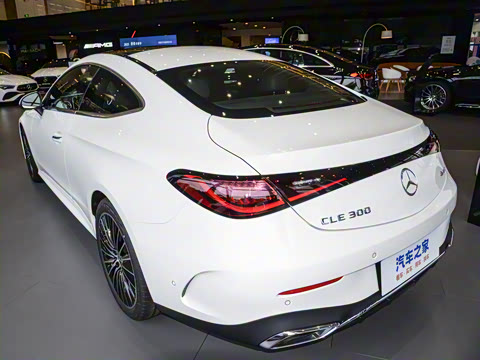 2025�� CLE 300 4MATIC �����ͽ��ܳ�