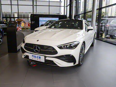 2025�� CLE 300 4MATIC �����ͽ��ܳ�