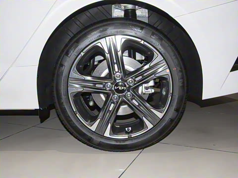 2025�� 2.0T ����