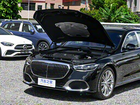 2025�� �Ŀ� S 580 4MATIC