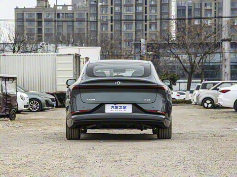 2025�� �������̰� 230�콢��