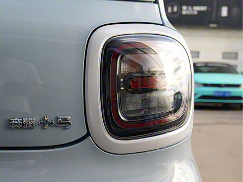 2025�� 222km �鶯��