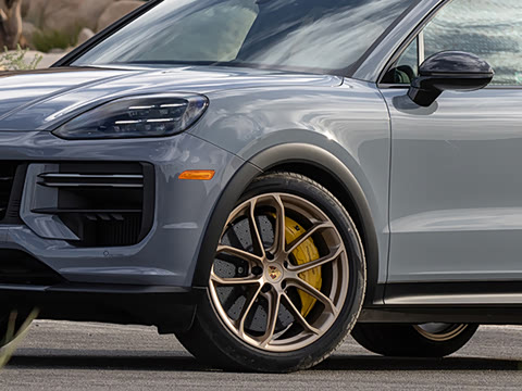 2025�� Cayenne Coup�� Turbo GT 4.0T