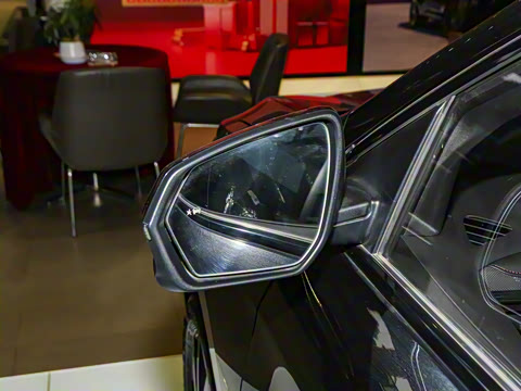 2023�� ��� 2.0T RS �����ؽ��