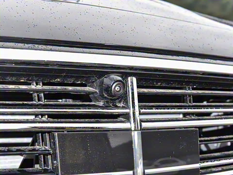 2025�� �Ŀ� E 300 L ʱ����