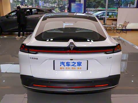 2025�� 300Ultra  �����Ǽ�AD PRO���̰�